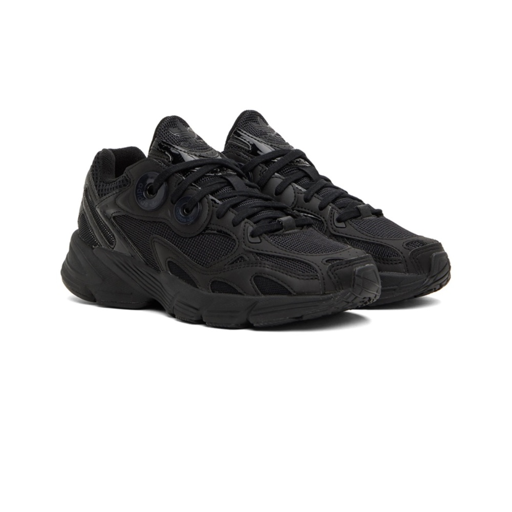 ADIDAS ORIGINALS Black Astir Sneakers